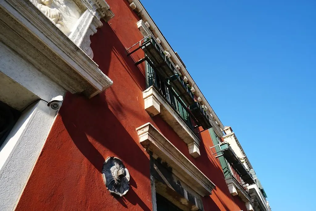 **  Casa Colleoni Bed & Breakfast Venice Italy