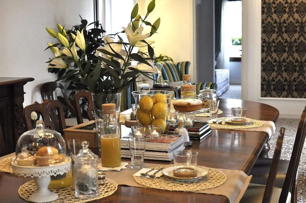 Casa Colleoni Bed & Breakfast Venice