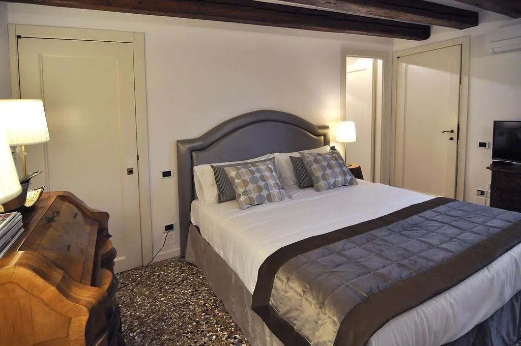Casa Colleoni Bed & Breakfast Venice